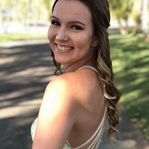 Meet your Posher, Lexi